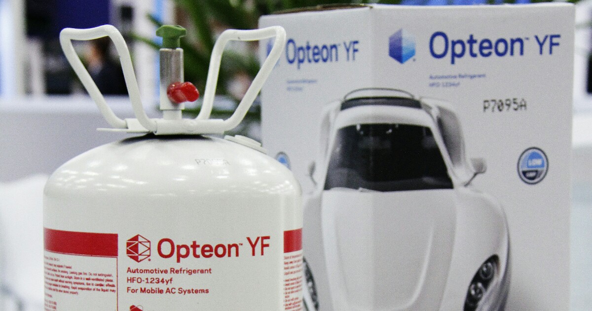 Fluido refrigerante Opteon YF (R-1234yf) no estande da Chemours na Febrava 2017 | Foto: Evando Monteiro/Pauta Fotográfica
